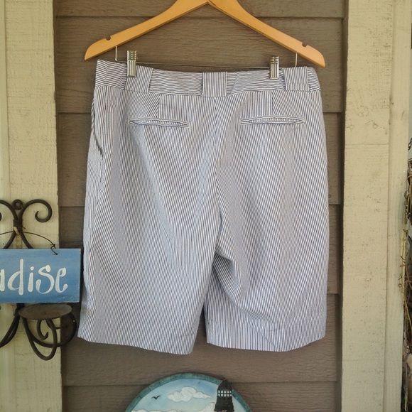 ❤️Attention stripes high rise bermuda shorts - Picture 2 of 3